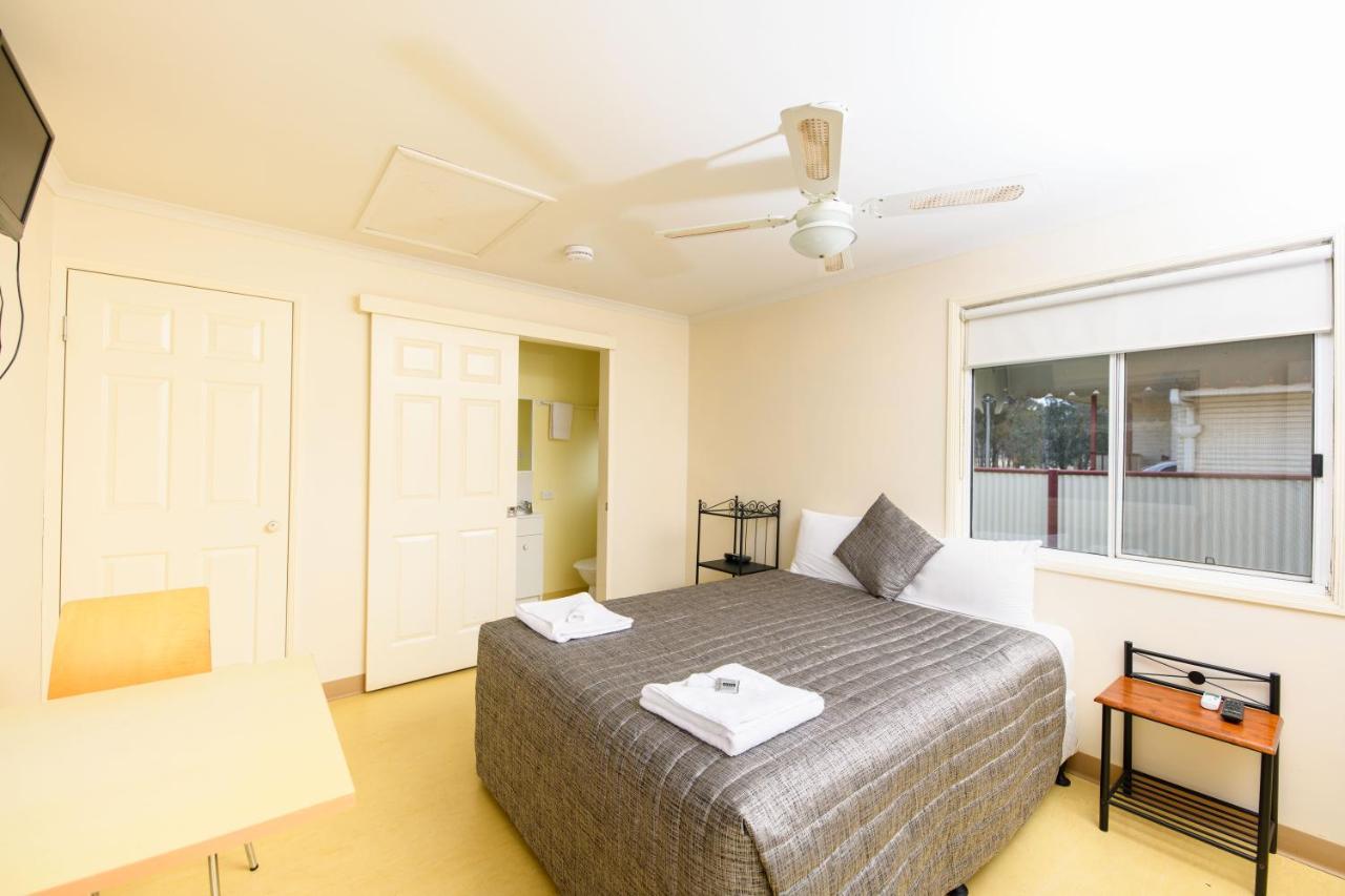 Y Motels Kingaroy Eksteriør bilde